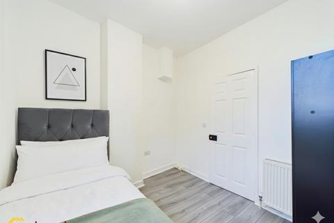 undefined, 6 Horsefair, Banbury OX16