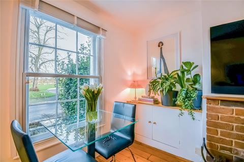 undefined, Greenham Road, Newbury, Berkshire, RG14