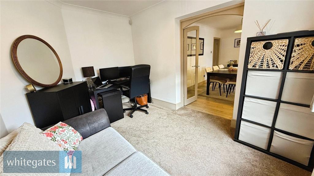 Study/Family Room
