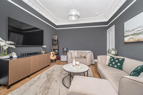 2 bedroom flat for sale, 140 Hospital Hill, Dunfermline, KY11 3AU