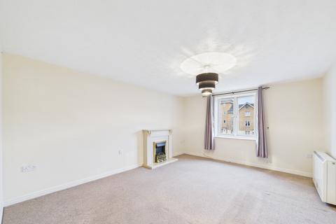 2 bedroom apartment to rent, Lloyd Close, Cheltenham, Glos, GL51
