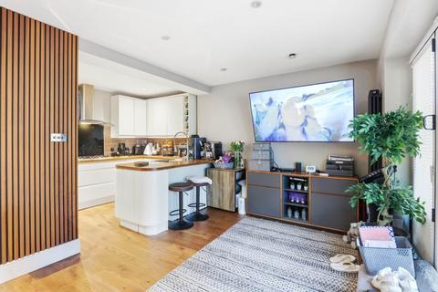 4 bedroom semi-detached house for sale, Hollickwood Avenue, London
