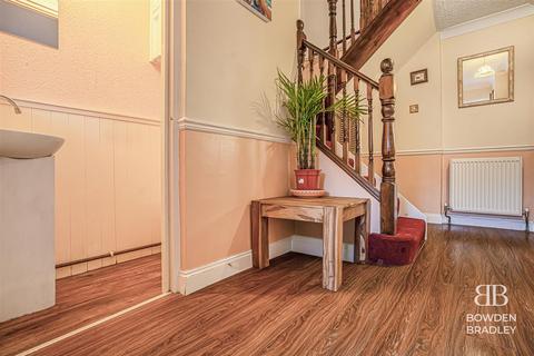 3 bedroom end of terrace house for sale, Udall Gardens, Romford, RM5