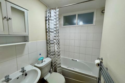 1 bedroom ground floor flat to rent, Westminster Close, Ipswich IP4