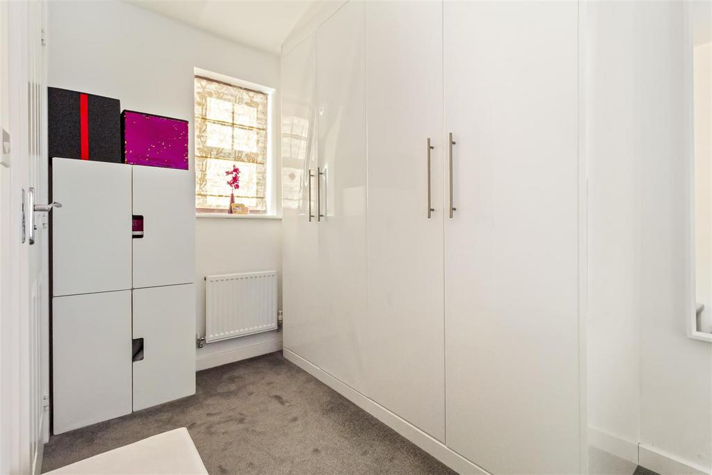 2 Matheson Place-007.JPG