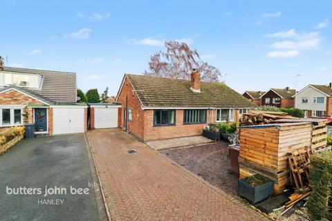 2 bedroom bungalow for sale, Kingfisher Crescent Stoke-On-Trent ST10 1RZ