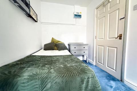 1 bedroom in a house share to rent, Woodway Lane, Coventry CV2