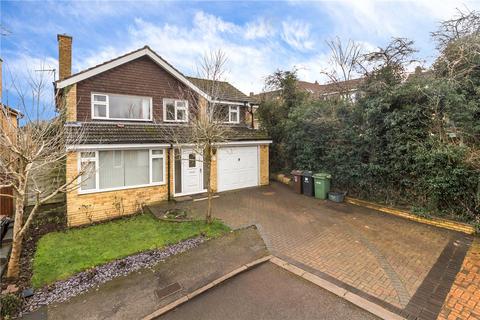 5 bedroom detached house to rent, Vale Close, Harpenden, AL5