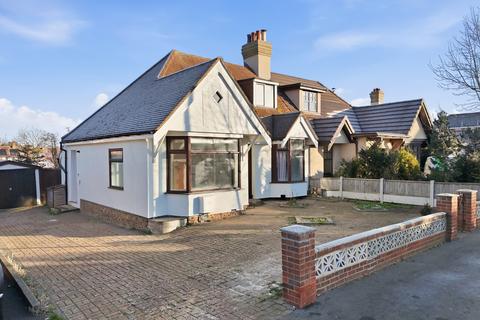 Carlingford Drive, Southend-on-Sea, SS0