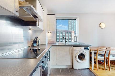 1 bedroom apartment for sale, Wharfside Point North, Poplar High Street, London E14