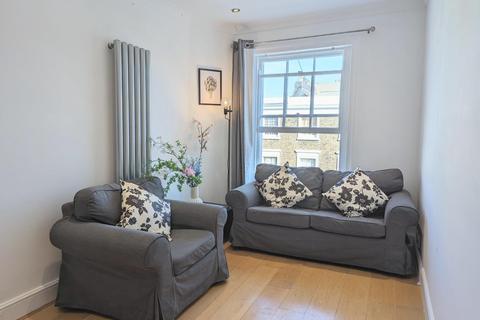 3 bedroom flat to rent, Devonshire Terrace, London, W2
