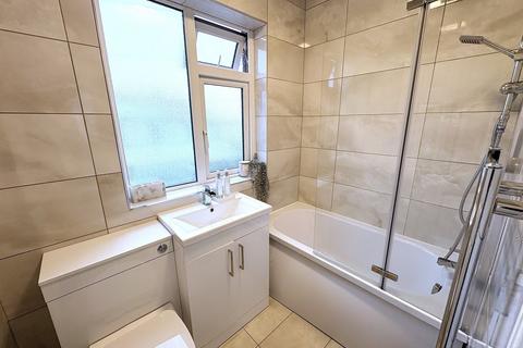 3 bedroom terraced house for sale, Carwood Grove, Horwich, Bolton, BL6