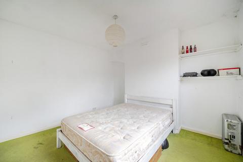 1 bedroom flat for sale, Ashmead Road, St Johns, London, SE8