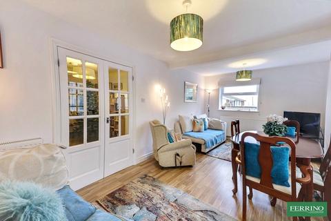 3 bedroom semi-detached house for sale, Lynwood Road, Lydney, Gloucestershire. GL15 5SG