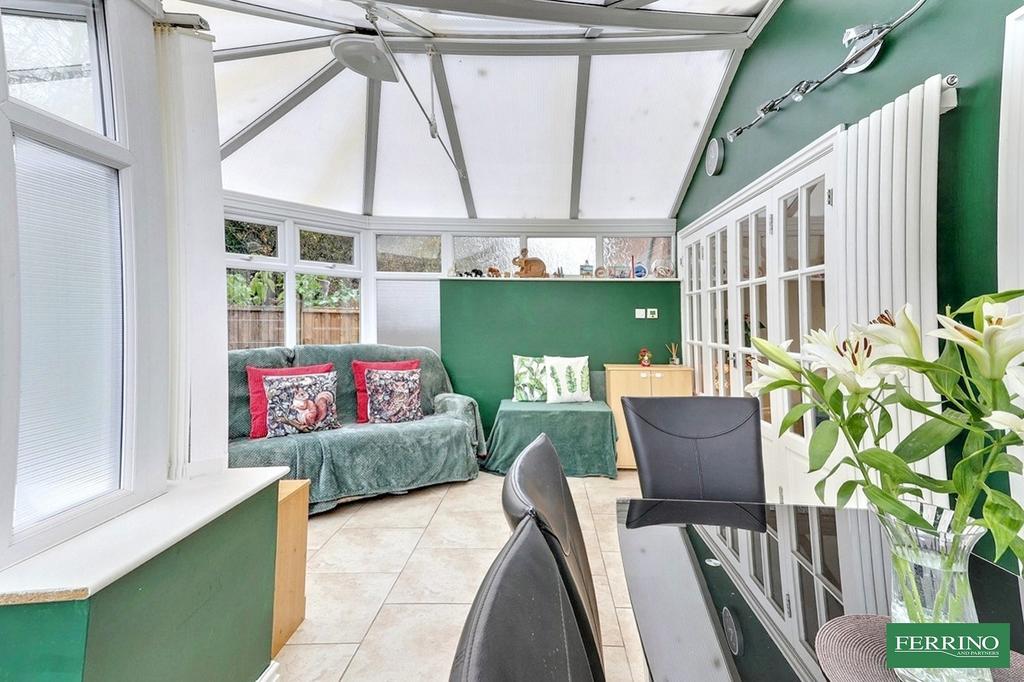 Conservatory / Dining Room