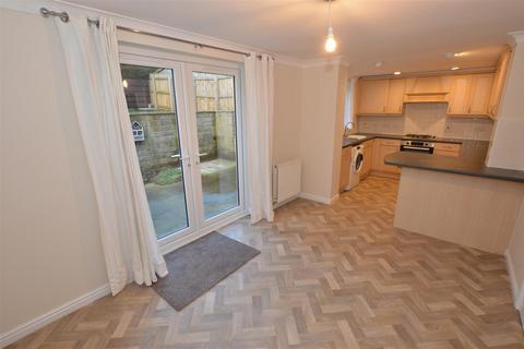 undefined, 129 Dale Grove, Leyburn