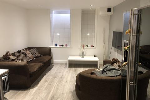 4 bedroom flat to rent, Marble Street, Leicester, LE1