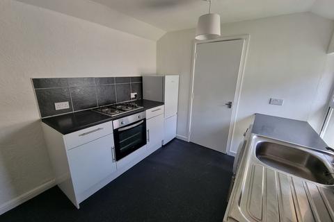 2 bedroom flat to rent, Comet Street, Adamsdown, CF24 0JA