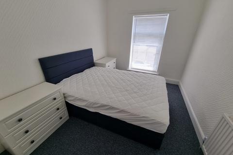 2 bedroom flat to rent, Comet Street, Adamsdown, CF24 0JA