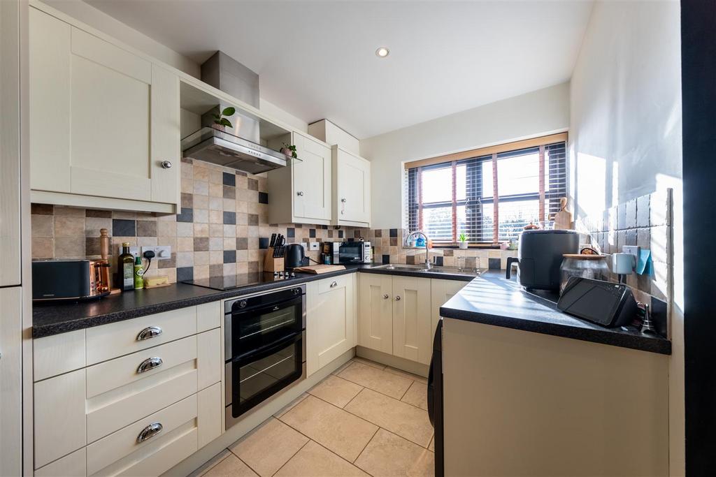4 Duddon Mews-002.jpg