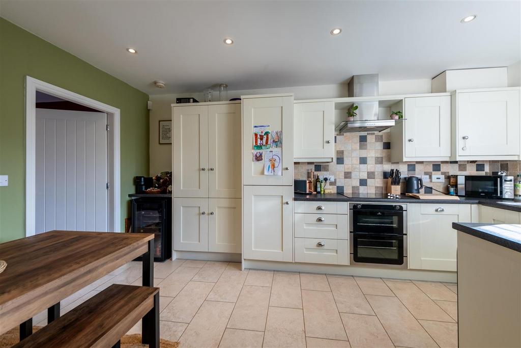 4 Duddon Mews-004.jpg