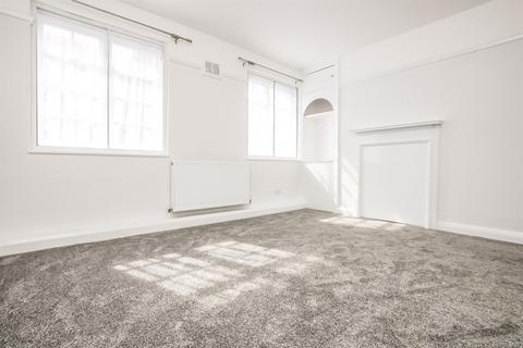 3 bedroom flat to rent, Lyttelton Road, Hampstead Garden Suburb, N2