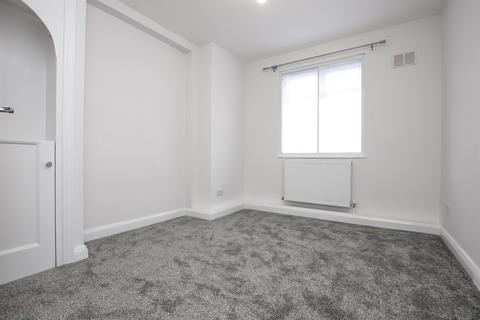 3 bedroom flat to rent, Lyttelton Road, Hampstead Garden Suburb, N2