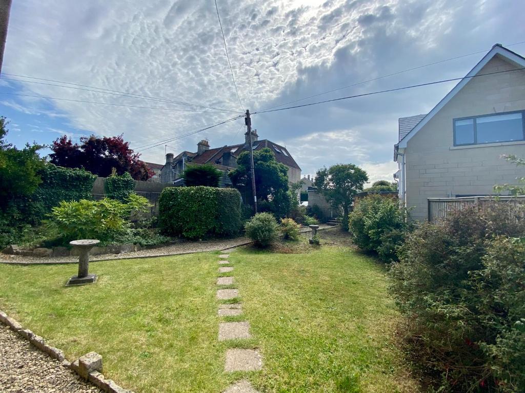 Garden 2.jpeg