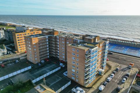 3 bedroom flat for sale, Kingsway, Hove, BN3