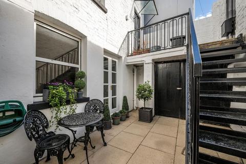 2 bedroom flat for sale, Orbain Road, London SW6