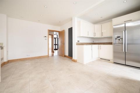4 bedroom terraced house to rent, Inverness Terrace, Bayswater, W2