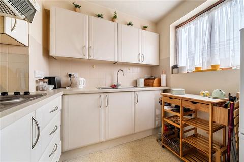 undefined, Hartford Court, Hook RG27