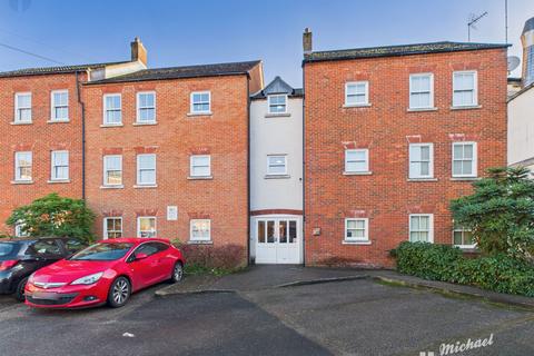 undefined, Pine Street, Aylesbury
