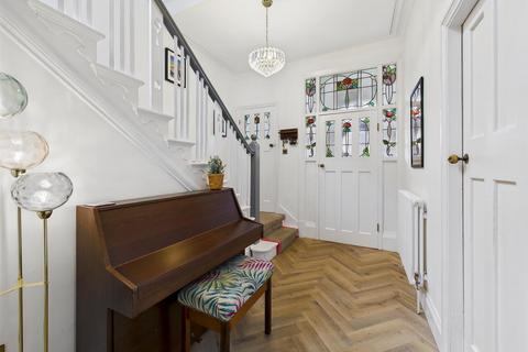 5 bedroom semi-detached house for sale, Hawthorn Gardens, Whitley Bay