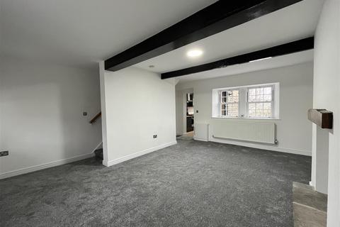 3 bedroom terraced house to rent, Coll Place, Bradford BD6