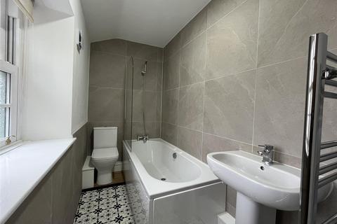 undefined, Coll Place, Bradford BD6