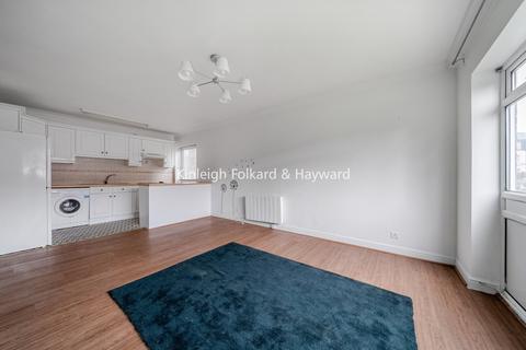 1 bedroom flat for sale, Cooden Close, Bromley, Kent, BR1