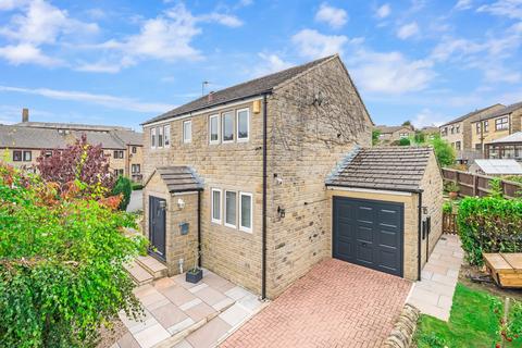4 bedroom detached house for sale, The Mallards, Silsden, Keighley, West Yorkshire, BD20