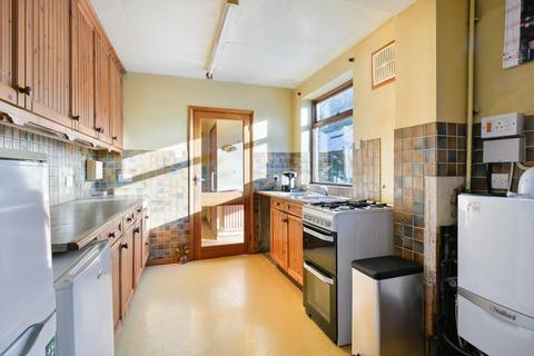 3 bedroom semi-detached house for sale, Shelvers Way, Tadworth KT20