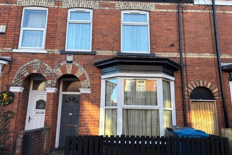 2 bedroom terraced house to rent, Belvoir Street