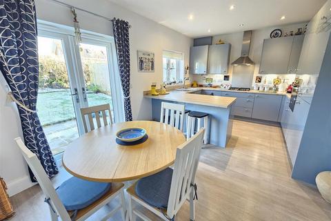 undefined, Honeysuckle Drive, Tavistock