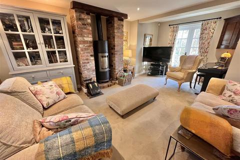 2 bedroom cottage for sale, Adlington Road, Wilmslow