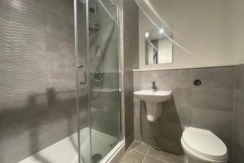 3 bedroom detached house to rent, Falshaw Way, Manchester M18