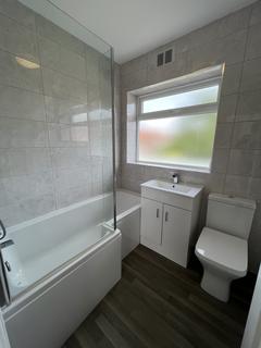 3 bedroom detached house to rent, Falshaw Way, Manchester M18