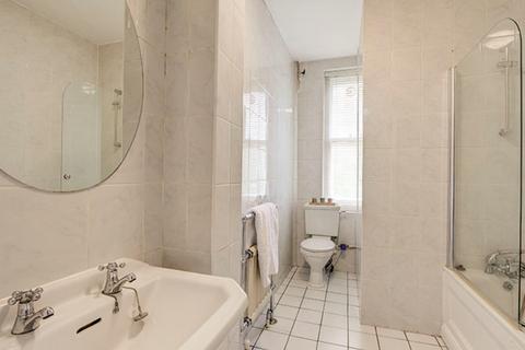 1 bedroom apartment to rent, Hill Street, London W1J