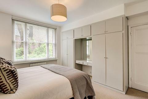 1 bedroom apartment to rent, Hill Street, London W1J