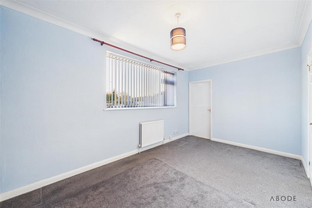 CAM03790 G0-PR0107-STILL023.jpg