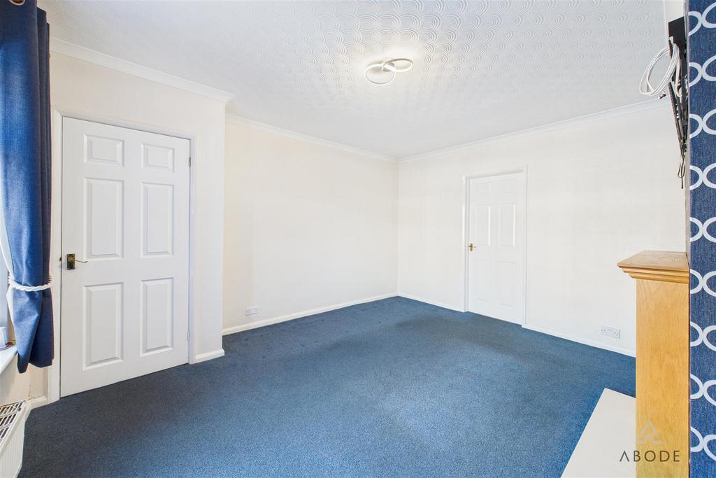 CAM03790 G0-PR0107-STILL012.jpg