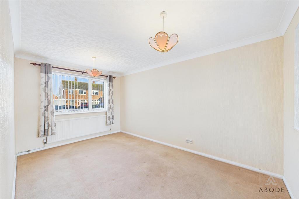 CAM03790 G0-PR0107-STILL009.jpg