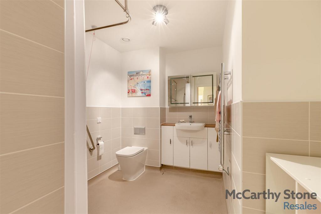 8674206-interior13.jpg